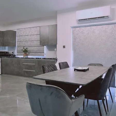Apartament Centro Larnaca